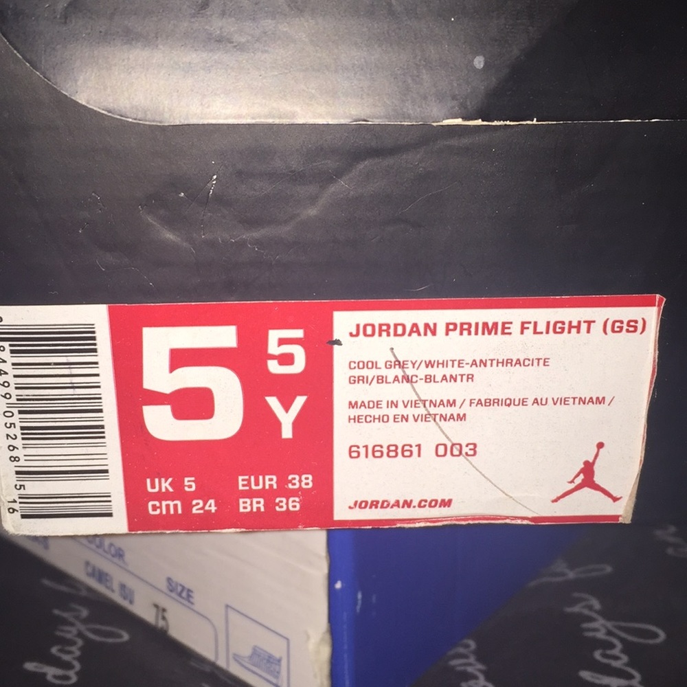 Jordan female sneakers